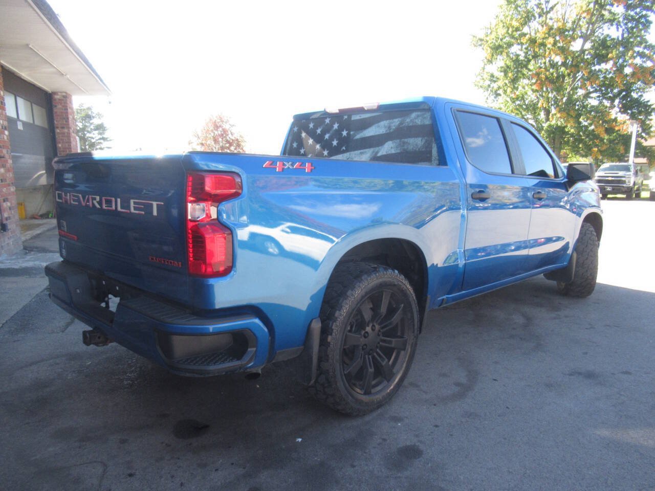 Used 2022 Chevrolet Silverado 1500 Custom AWD/4WD image 7