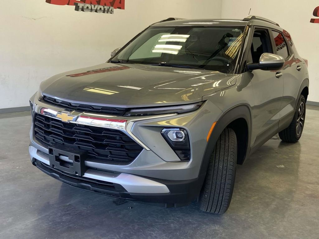 Used 2025 Chevrolet TrailBlazer LT image 7