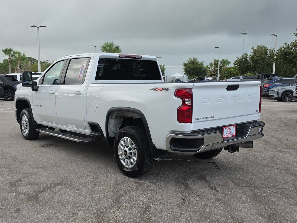 Used 2025 Chevrolet Silverado 2500 LT w/ Convenience Package AWD/4WD image 7