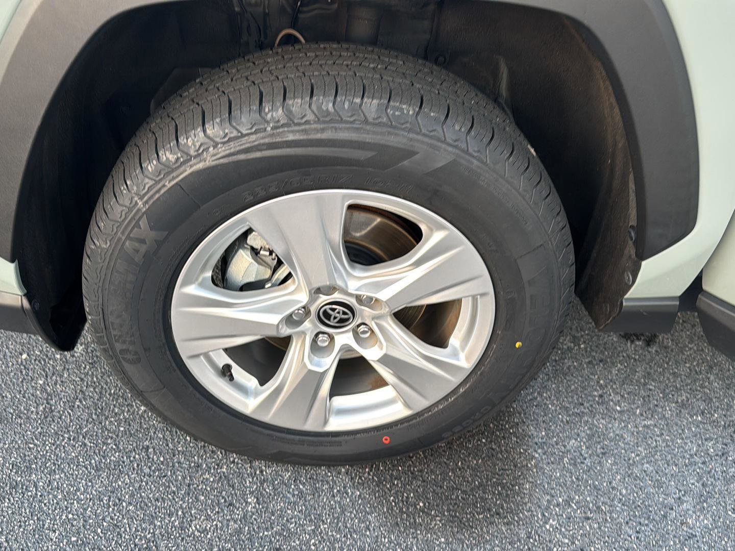 Certified 2021 Toyota RAV4 XLE w/ Convenience Package image 30