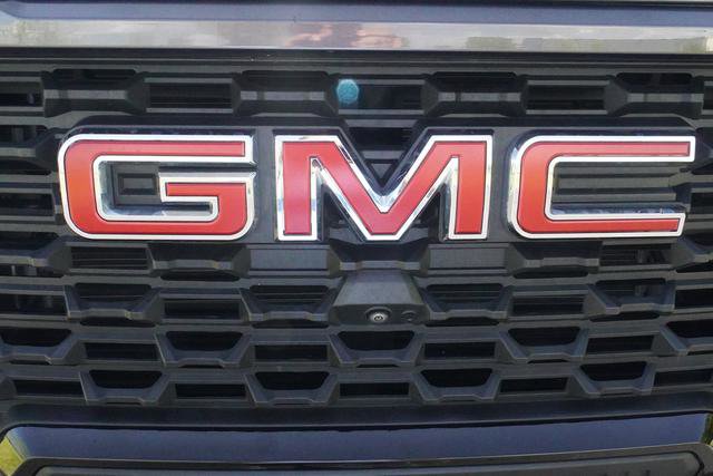 Used 2023 GMC Sierra 1500 AT4 w/ AT4 Premium Package image 47
