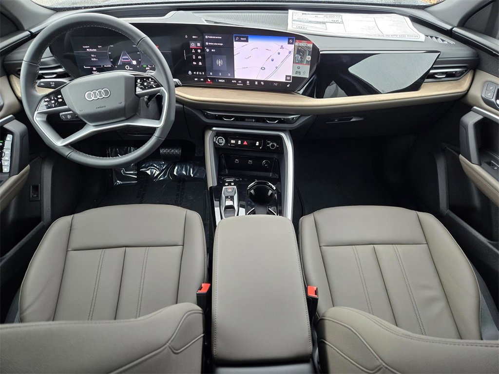 New 2025 Audi Q5 Premium Plus image 12