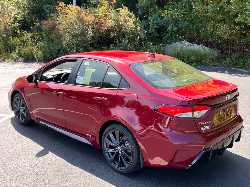 New 2026 Toyota Corolla SE AWD/4WD image 3