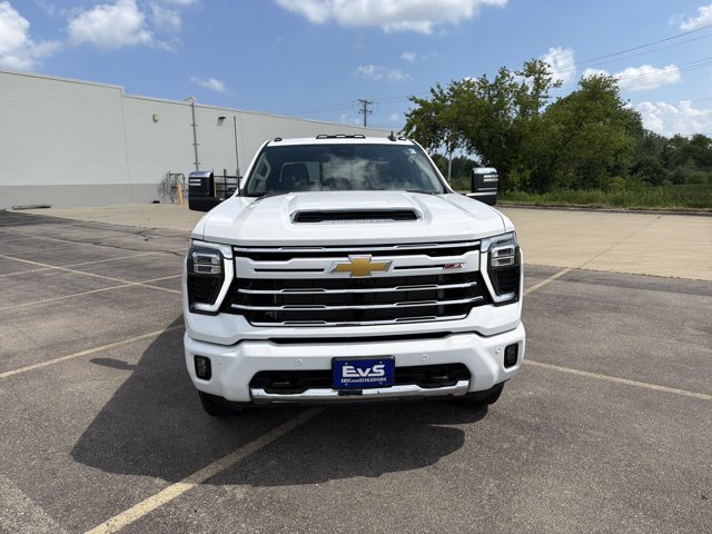 New 2026 Chevrolet Silverado 2500 LT w/ Z71 Chrome Sport Edition AWD/4WD image 2