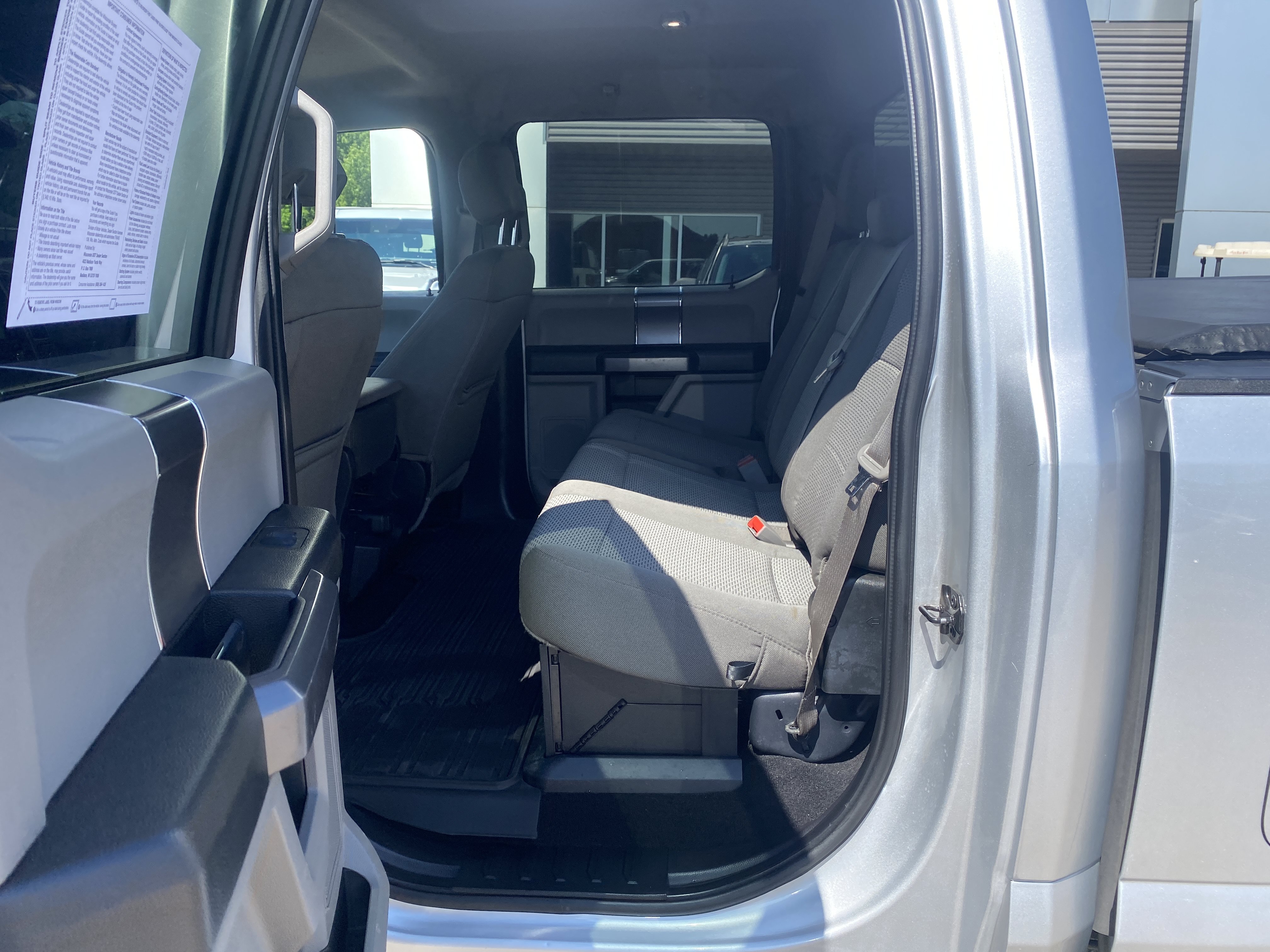 Used 2019 Ford F350 XLT w/ XLT Premium Package AWD/4WD image 12