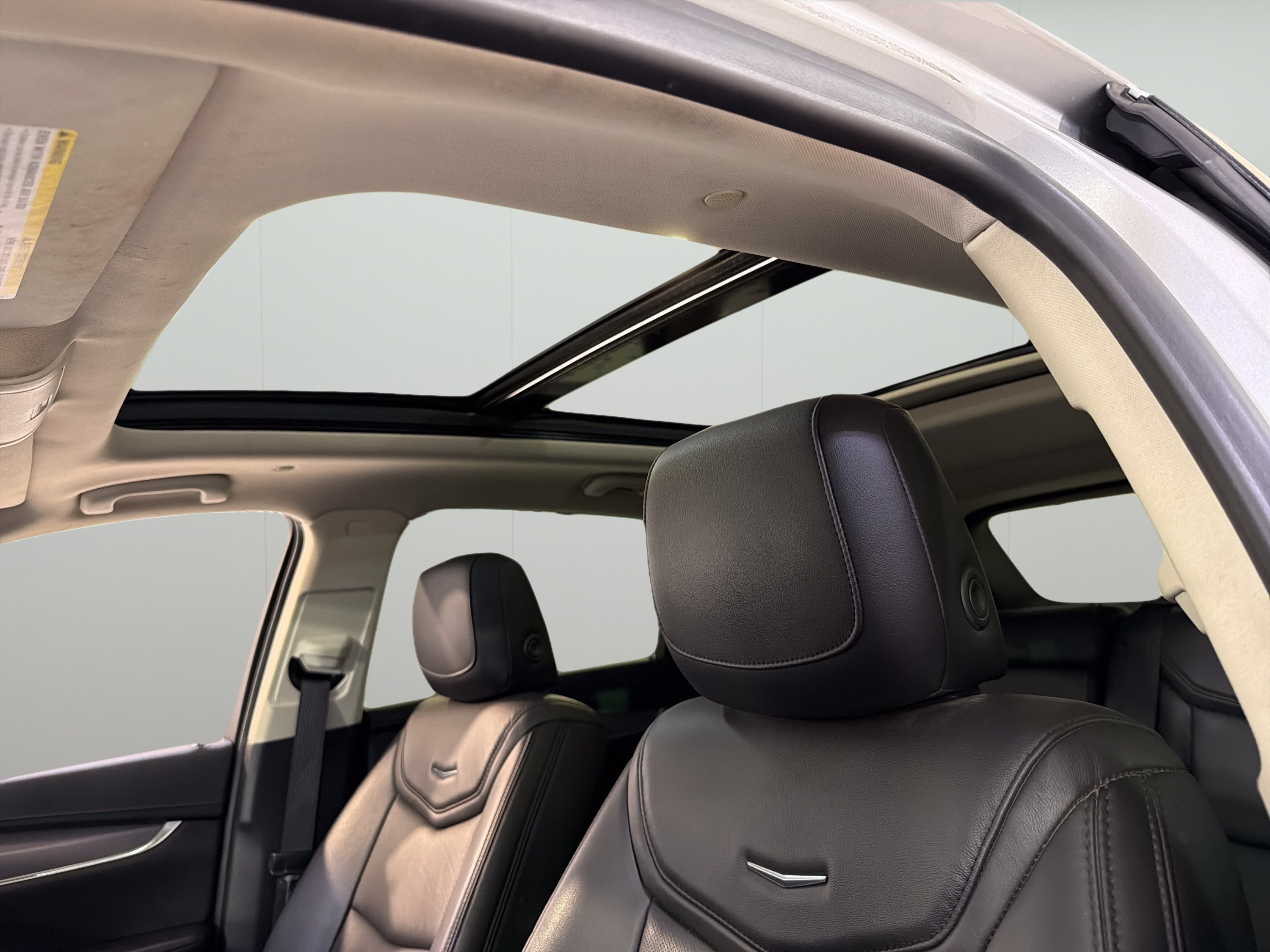 Used 2019 Cadillac XT5 Luxury FWD image 9