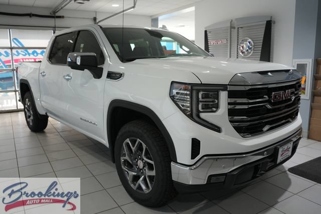 New 2026 GMC Sierra 1500 SLT