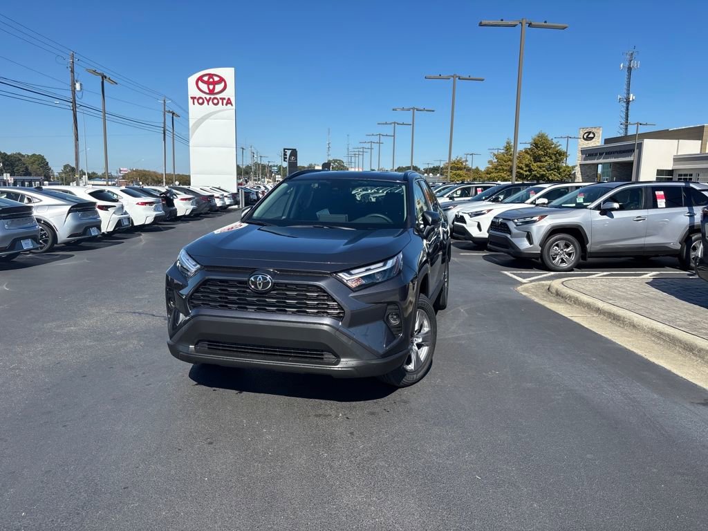 New 2025 Toyota RAV4 XLE