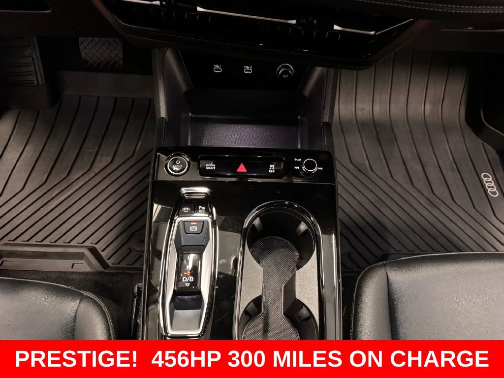 Used 2025 Audi Q6 e-tron Prestige w/ 20" Wheel Package AWD/4WD image 29