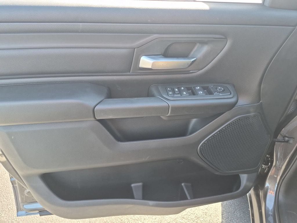 New 2026 RAM 1500 Warlock AWD/4WD image 10