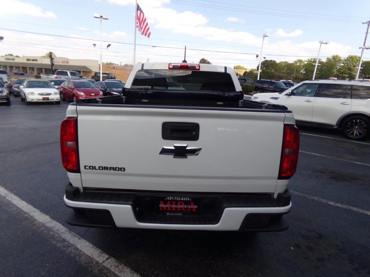 Used 2020 Chevrolet Colorado W/T w/ Custom Special Edition image 3