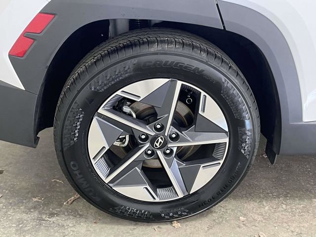 Certified 2025 Hyundai Tucson SEL image 9