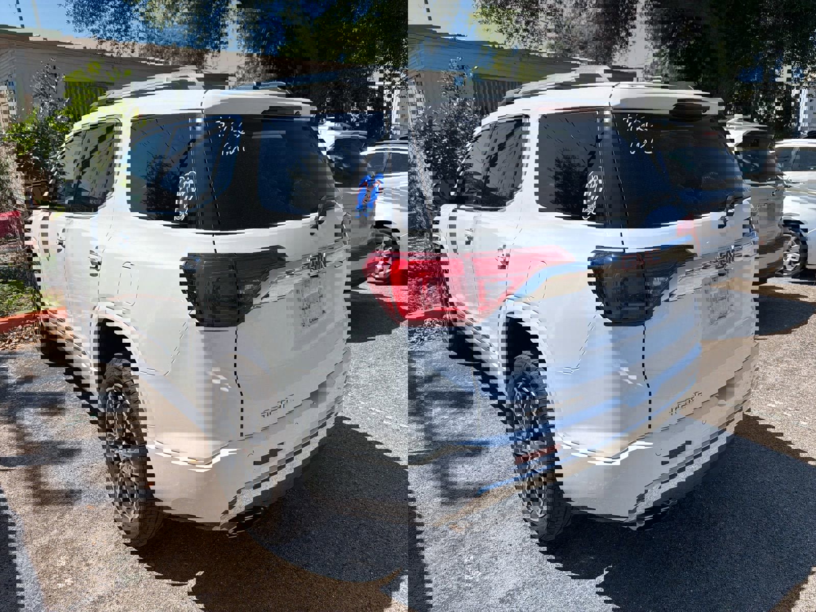 Used 2019 GMC Acadia Denali w/ Technology Package image 8