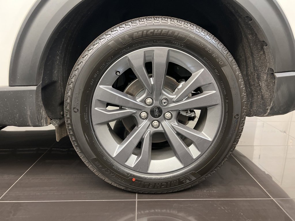 New 2025 Ford Explorer Active w/ Active Comfort Package image 7