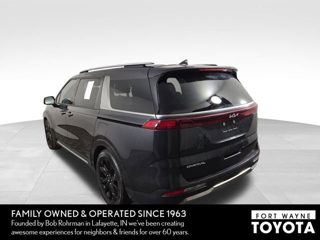 Used 2024 Kia Carnival SX Prestige image 9