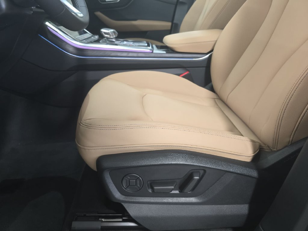 New 2026 Audi Q7 2.0T Premium Plus AWD/4WD image 14
