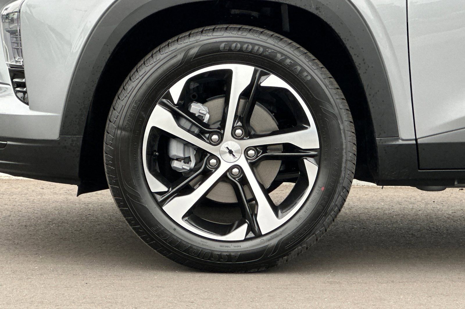 New 2026 Chevrolet Trax RS w/ Sunroof Package image 24