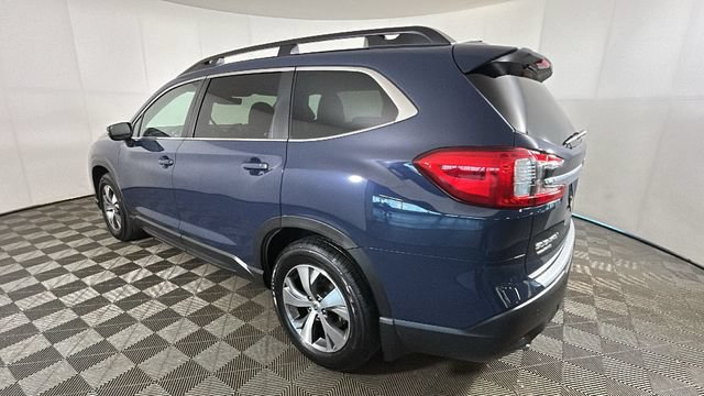 Used 2023 Subaru Ascent Premium w/ Convenience Package AWD/4WD image 5