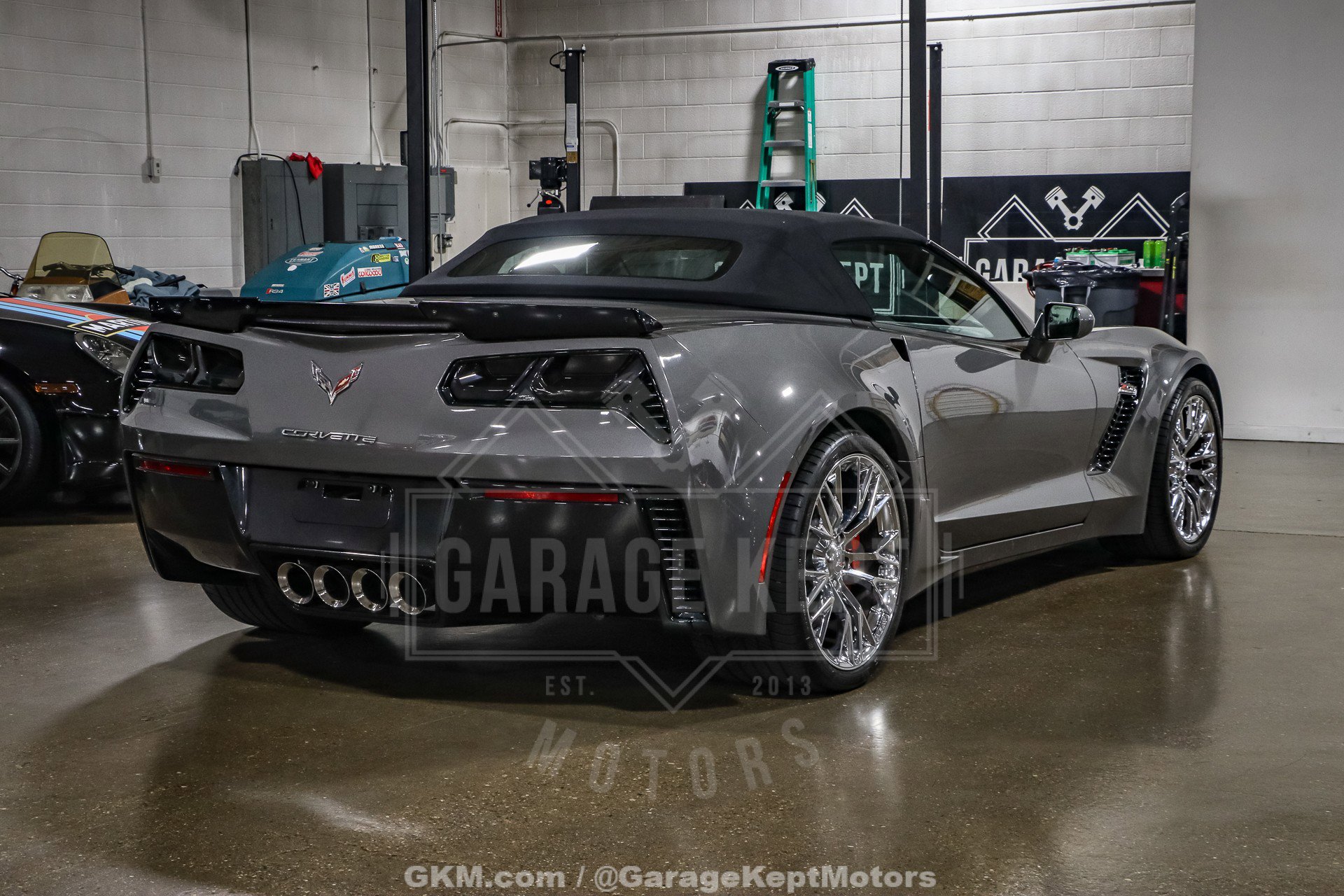 Used 2015 Chevrolet Corvette Z06 w/ 3LZ Preferred Equipment Group image 7