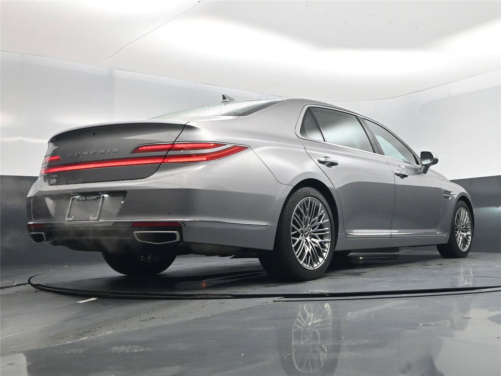 Used 2021 Genesis G90 3.3T Premium image 32