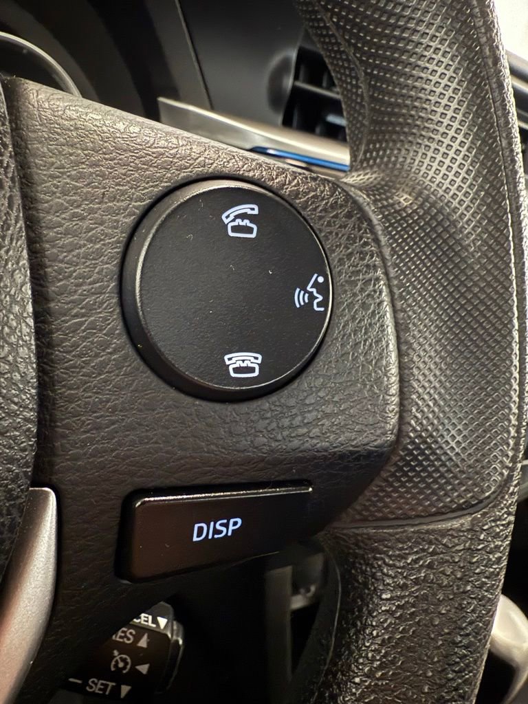 Used 2015 Toyota Corolla LE image 23