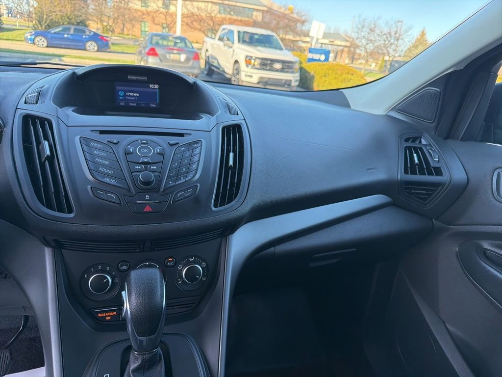 Used 2015 Ford Escape S image 27