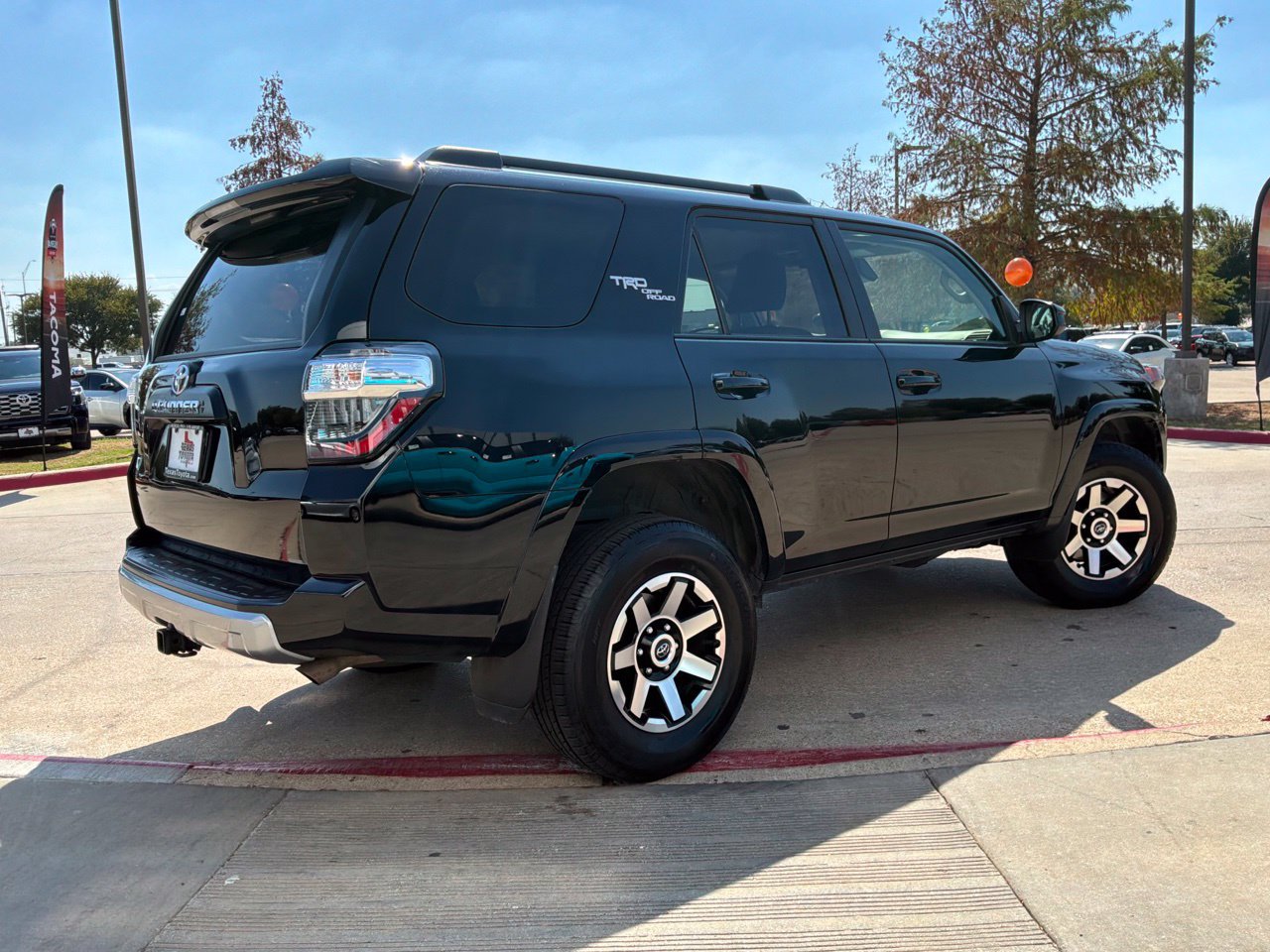 Used 2023 Toyota 4Runner TRD Off-Road AWD/4WD image 6