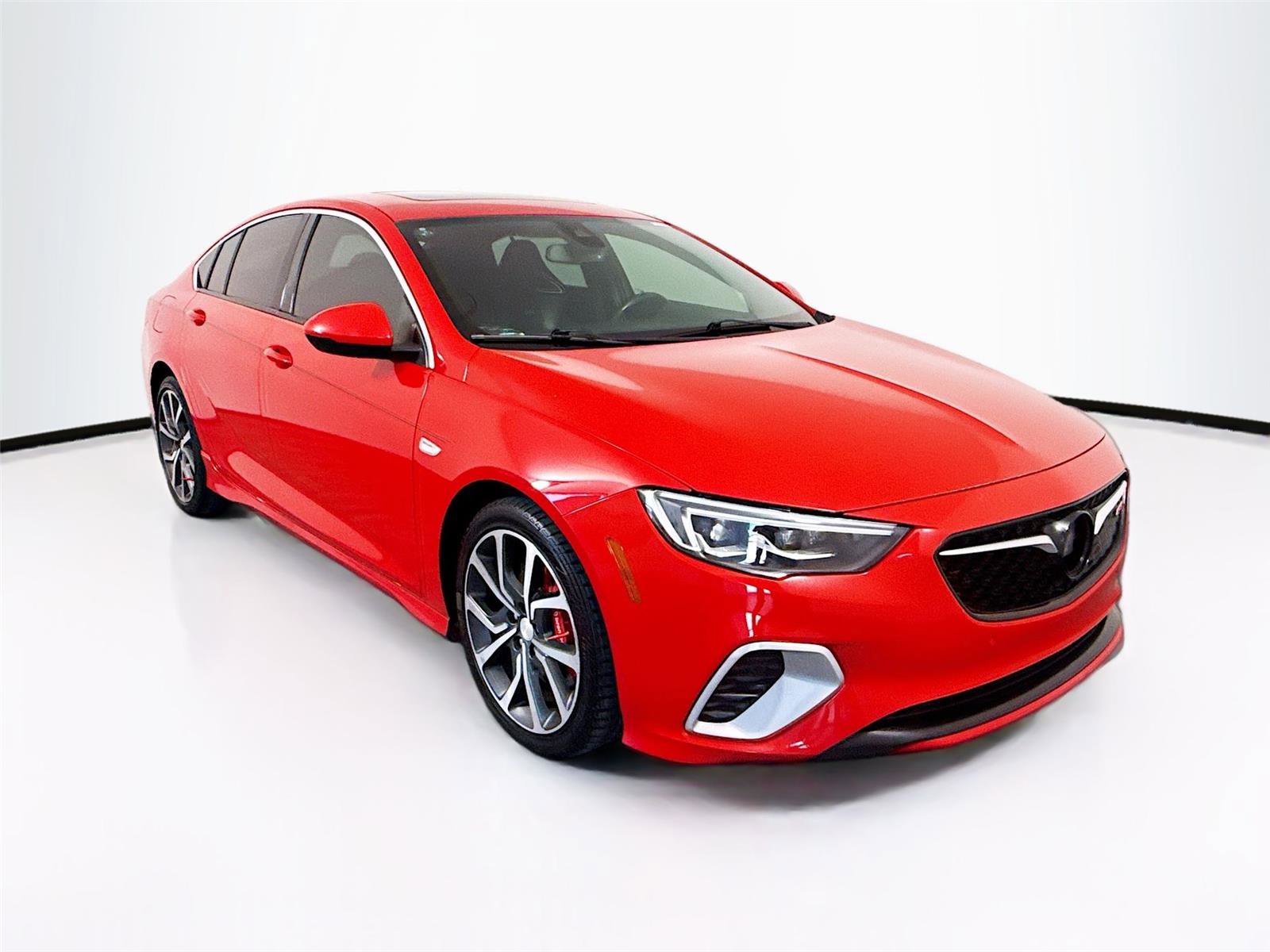 Used 2018 Buick Regal GS w/ Driver Confidence Package #2 image 30