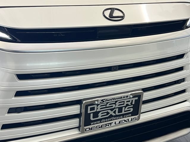 New 2026 Lexus TX 500h AWD image 18
