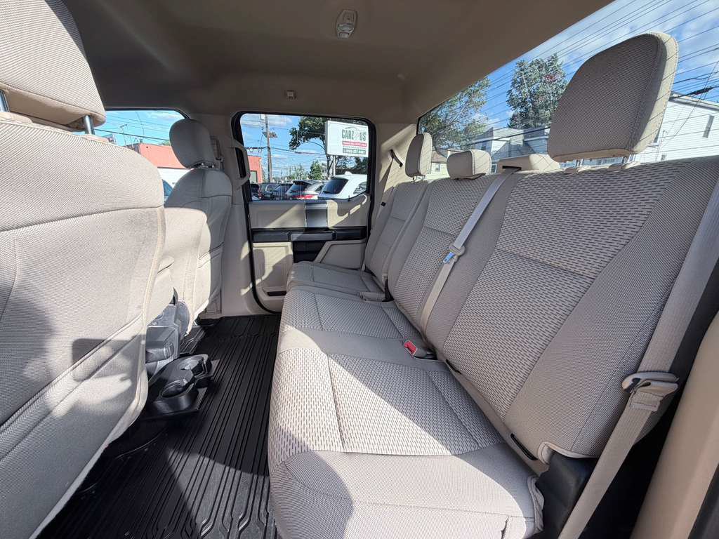 Used 2020 Ford F150 XLT w/ Equipment Group 302A Luxury AWD/4WD image 21