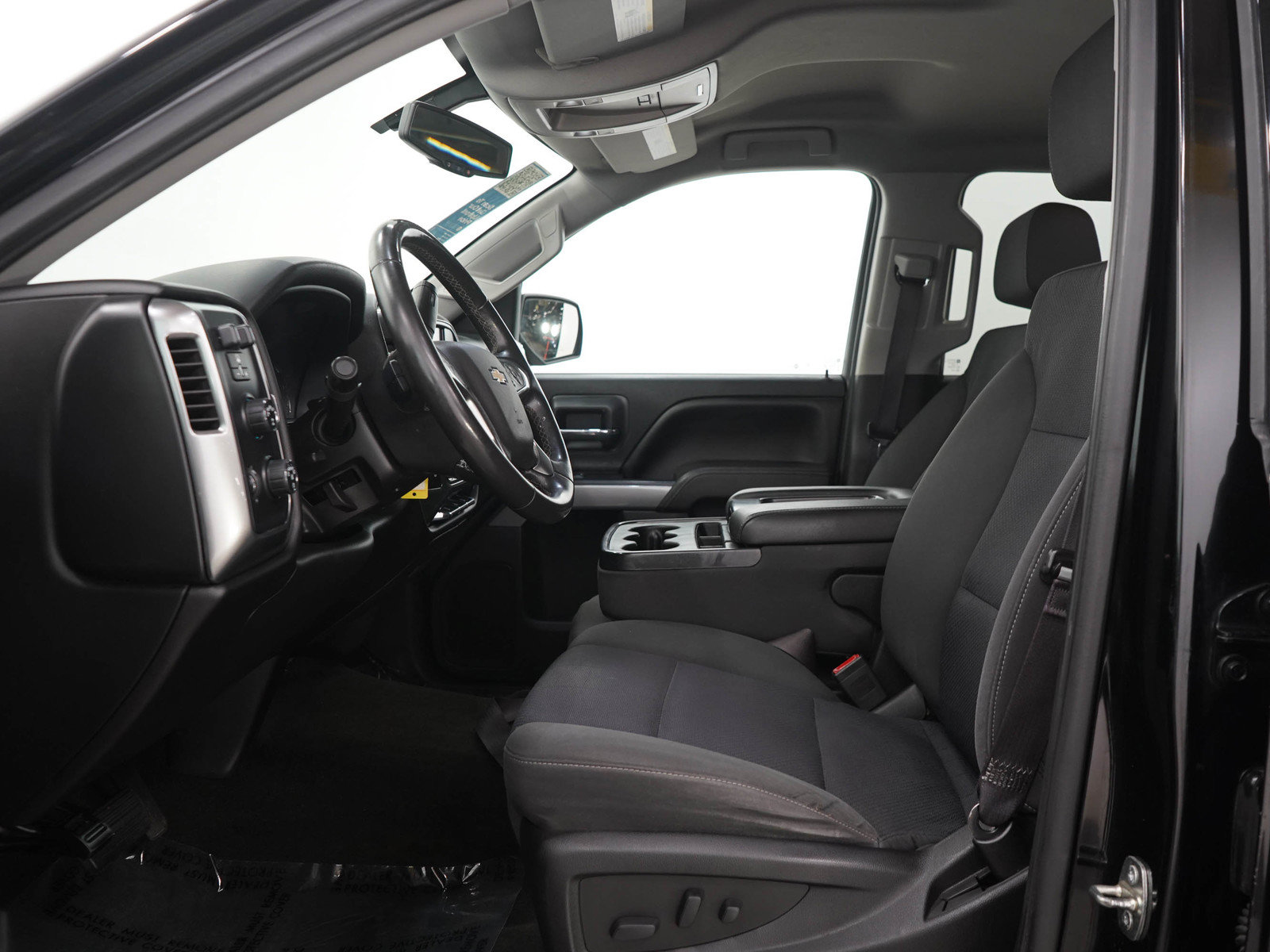 Used 2017 Chevrolet Silverado 1500 LT w/ All Star Edition AWD/4WD image 22