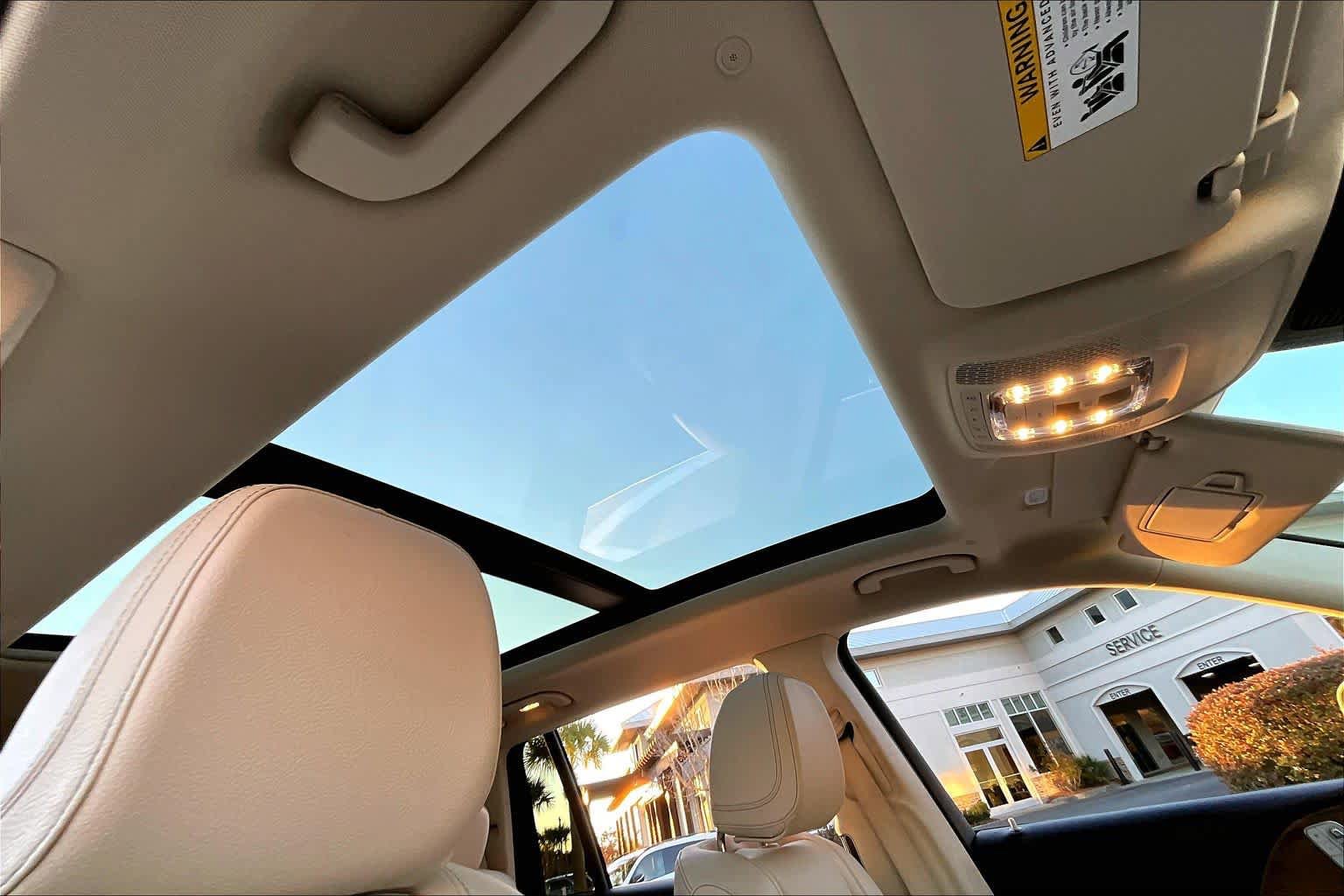 Used 2024 Mercedes-Benz GLS 450 4MATIC image 14