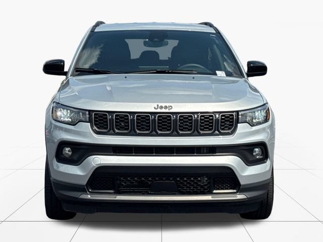Used 2025 Jeep Compass Latitude w/ Convenience Group AWD/4WD image 9