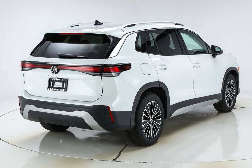 New 2026 Volkswagen Tiguan S image 9