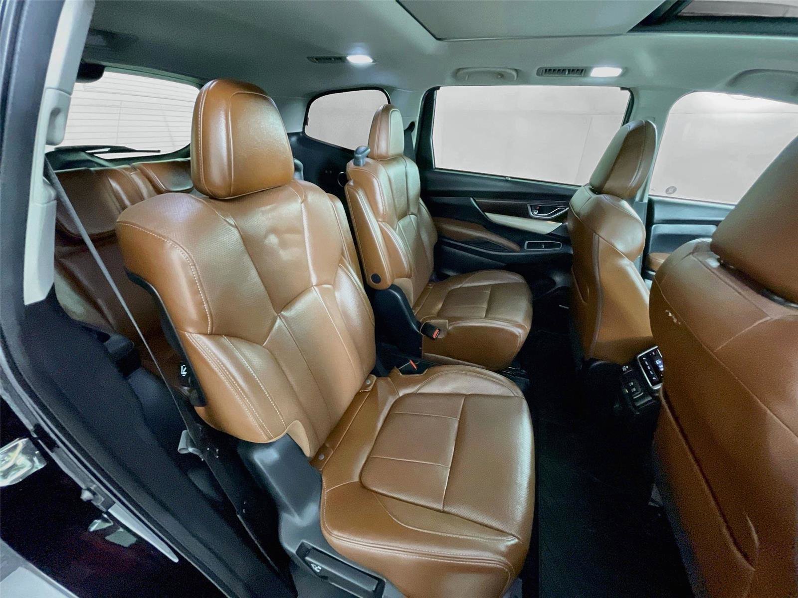 Used 2020 Subaru Ascent Touring w/ Popular Package #3 AWD/4WD image 32