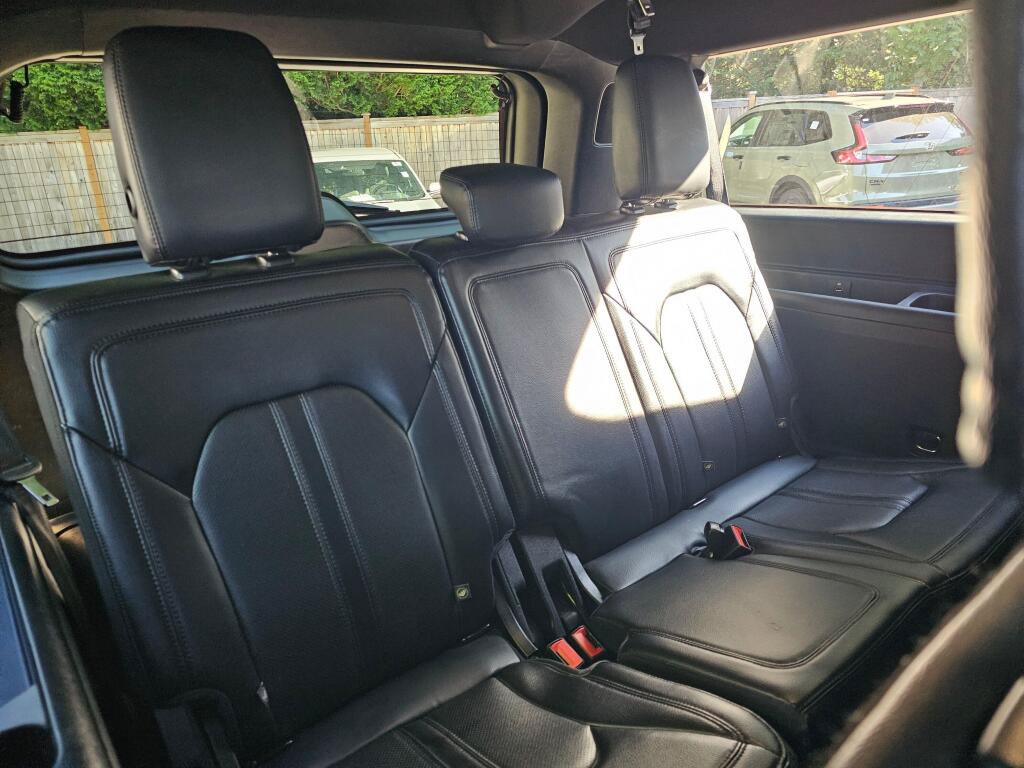 Used 2020 Ford Expedition Max Limited AWD/4WD image 14