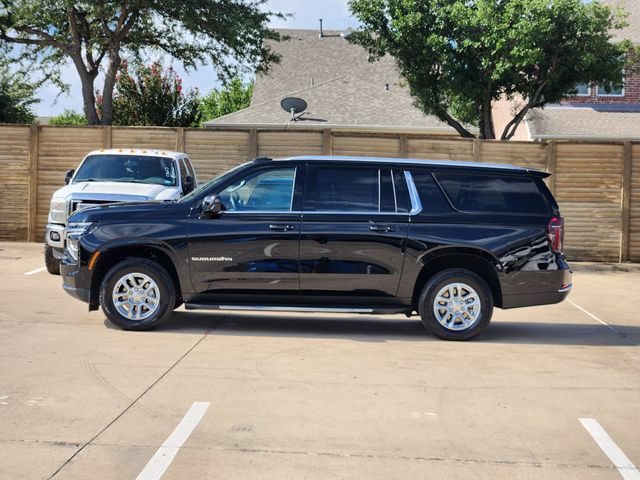 Used 2025 Chevrolet Suburban LS RWD image 12