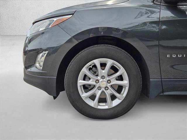 Used 2020 Chevrolet Equinox LS FWD image 19