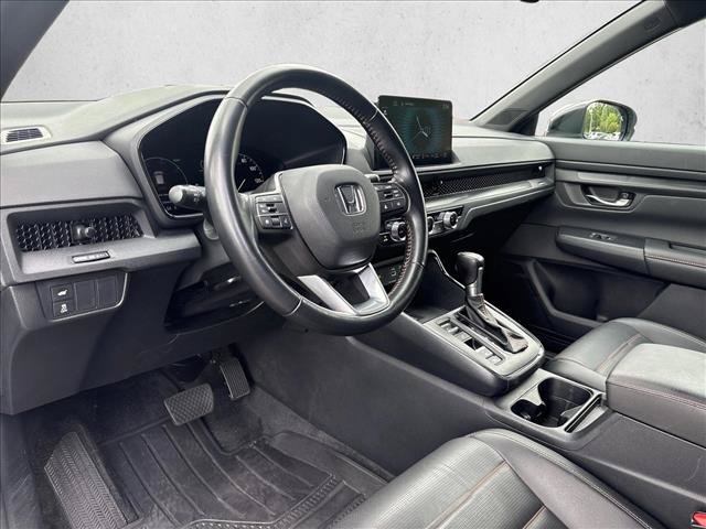 Used 2025 Honda CR-V Sport-L image 9