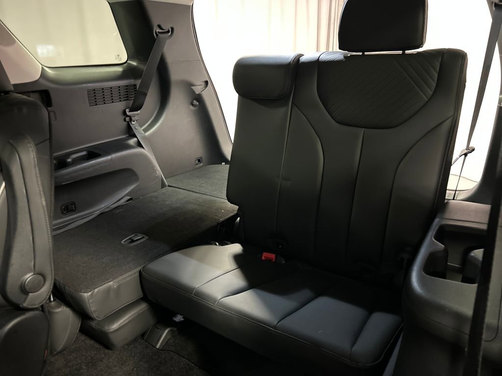 Used 2023 Hyundai Palisade SEL w/ Premium Package AWD/4WD image 23