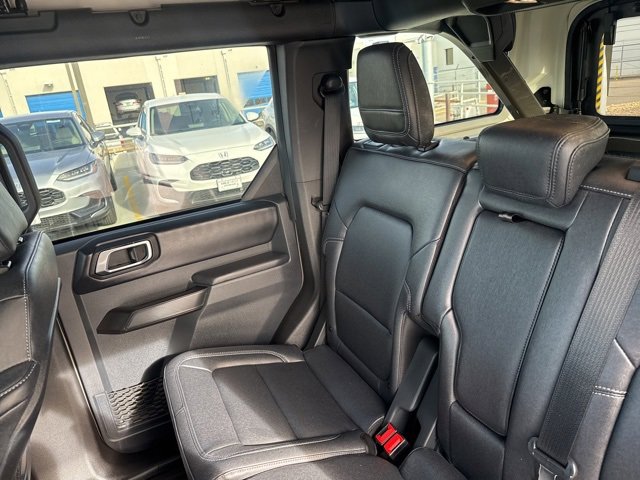 Used 2025 Ford Bronco Badlands w/ Sasquatch Package image 30