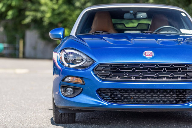 Used 2017 FIAT 124 Spider Lusso RWD image 52