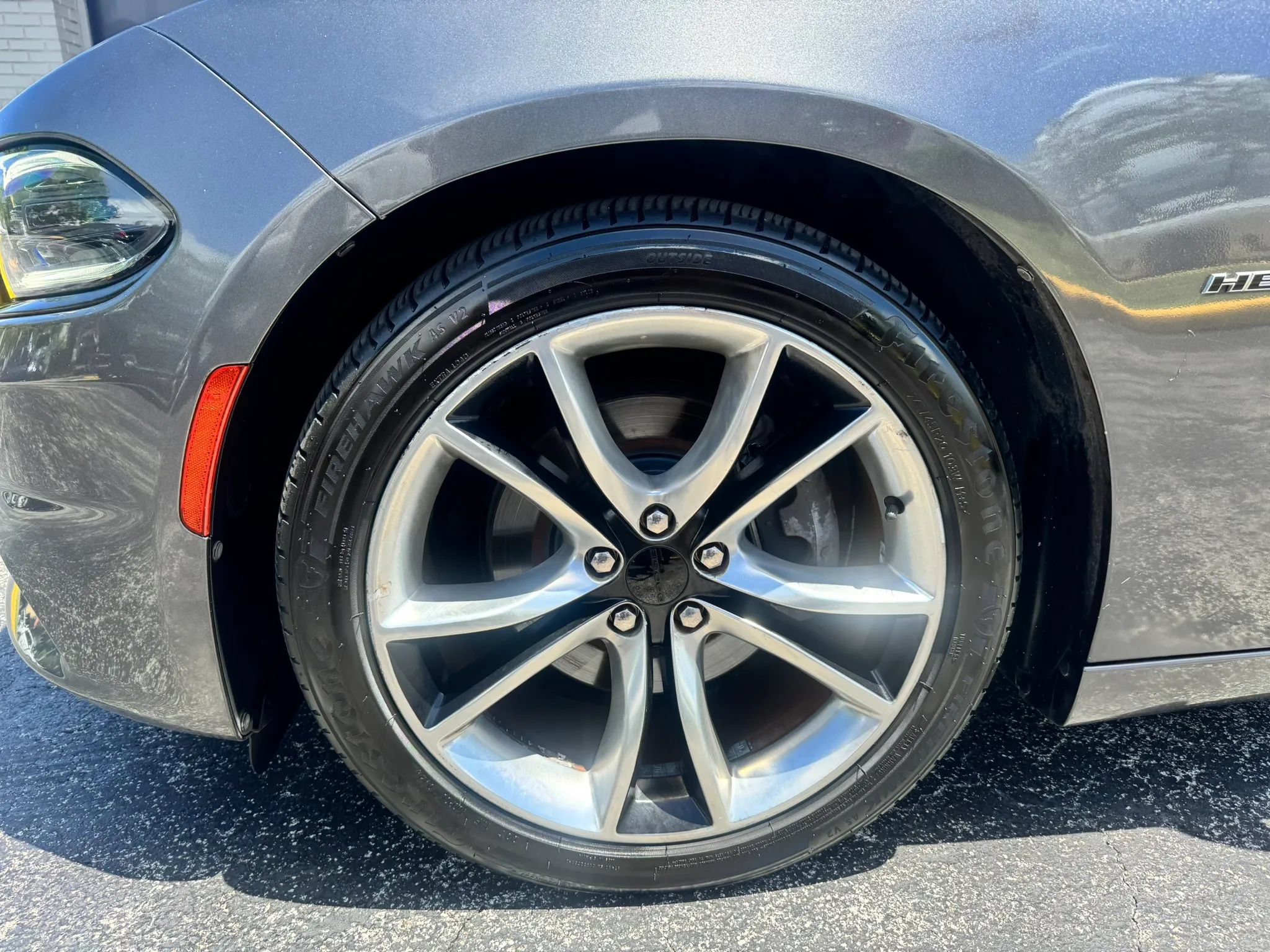 Used 2015 Dodge Charger R/T RWD image 17