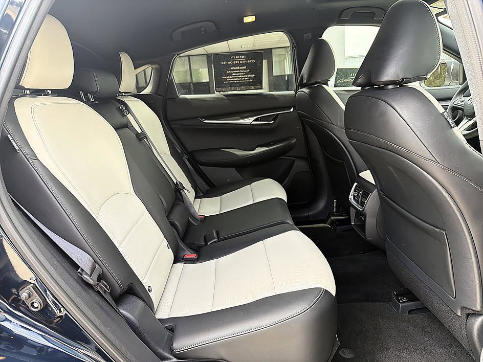 Certified 2025 INFINITI QX55 Luxe w/ Cargo Package image 22