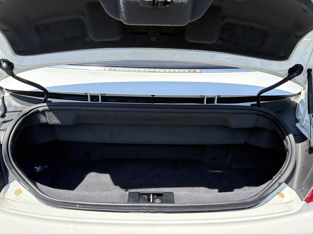 Used 2013 Maserati GranTurismo Convertible RWD image 15