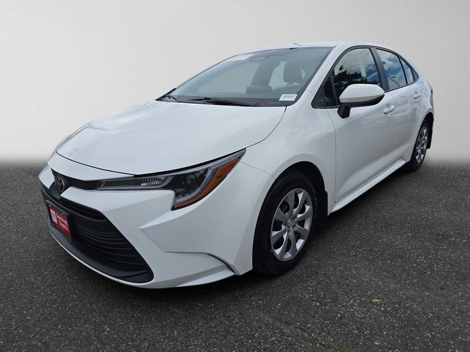 Certified 2026 Toyota Corolla LE FWD image 3
