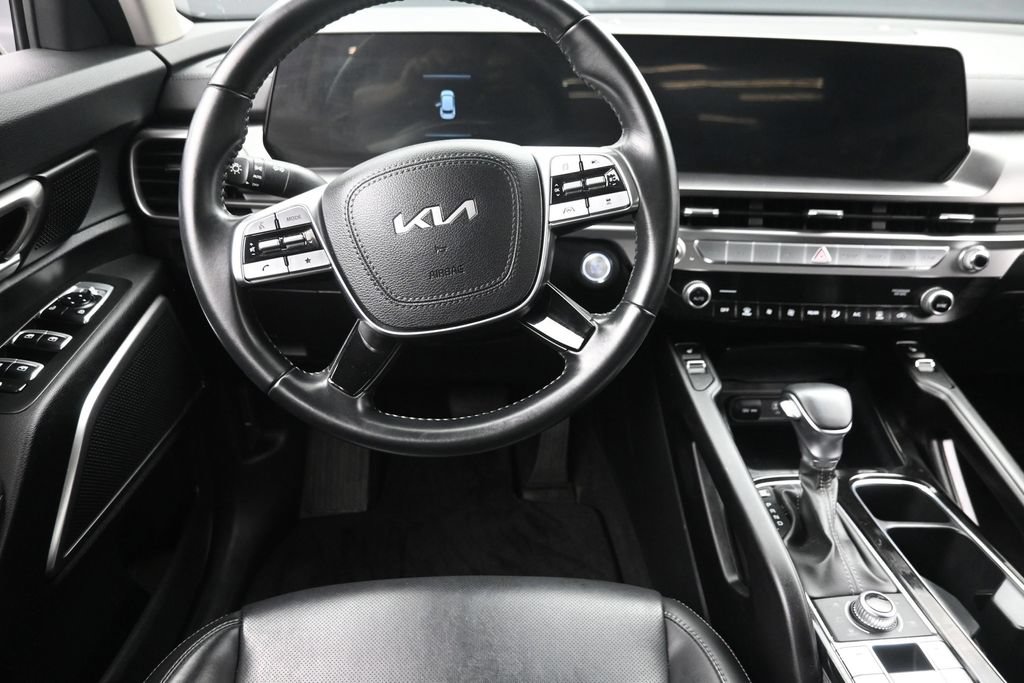 Used 2024 Kia Telluride S AWD/4WD image 16