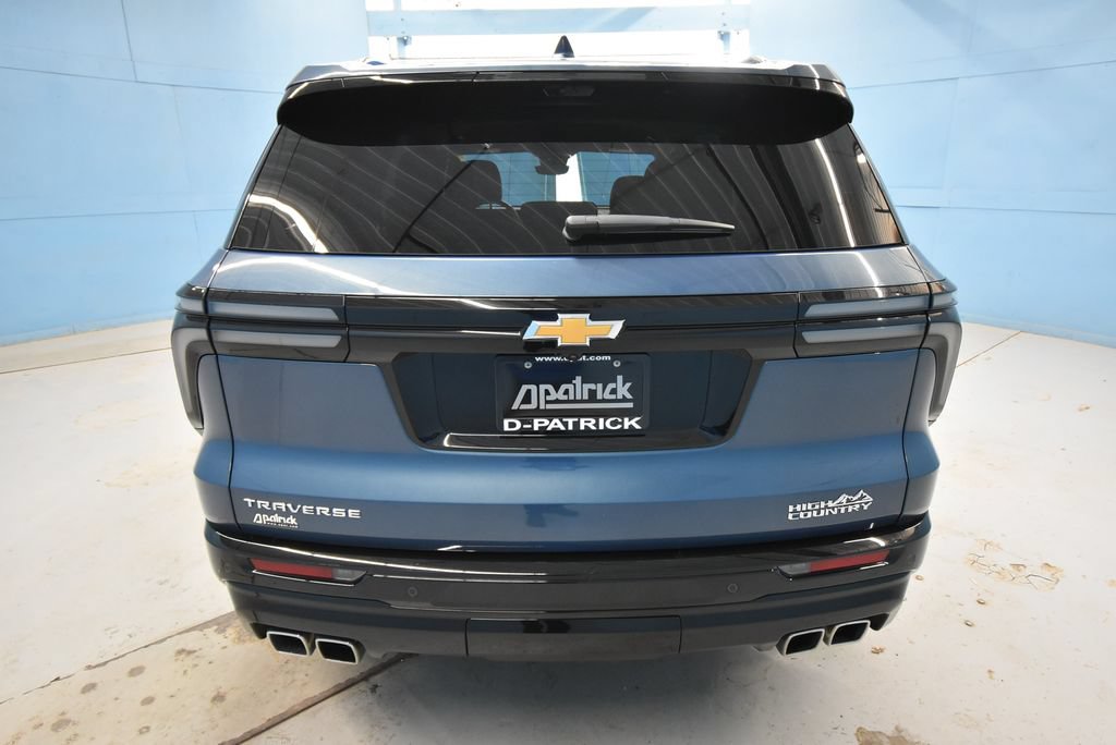 Used 2026 Chevrolet Traverse High Country w/ LPO, Floor Liner Package FWD image 36
