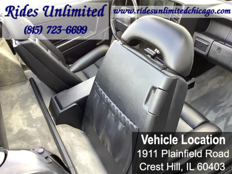 Used 1990 Cadillac Allante FWD image 26