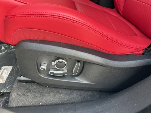 New 2025 Jaguar F-PACE R-Dynamic S image 20